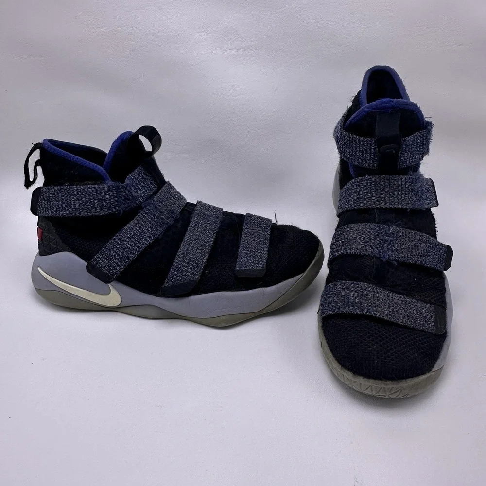 Nike Zoom Lebron Soldier XI 918369-005 Youth Basketball Sneakers Shoes Size 5.5Y